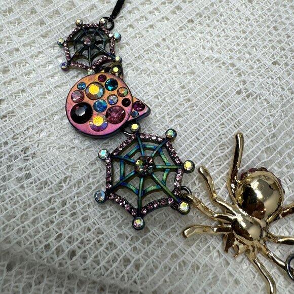 Betsey Johnson Halloween Spider Web Necklace With Ghost & Jewels - Picture 3 of 8